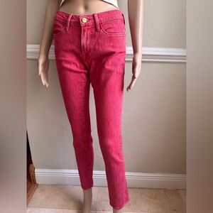 Frame size 27 sample  women’s jeans nwot. Fit above ankle